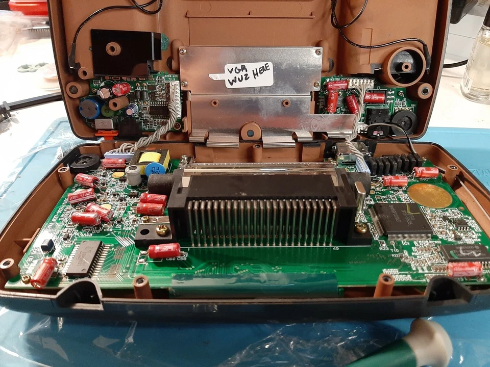 Game Gear Capacitor Kit (Full Replacement | VA0 - VA1) - Image 2 of 4