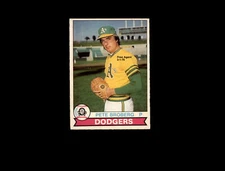 1979 O-Pee-Chee 301 Pete Broberg/Free Agent 3-1-79 NM #D1,163045