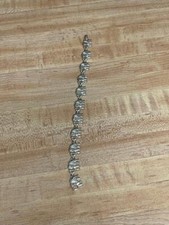 ADORABLE SILVER TONE BEAUTIFULLY CUT LINKED ELEPHANTS BRACELET 7 1/2" STYLE 38