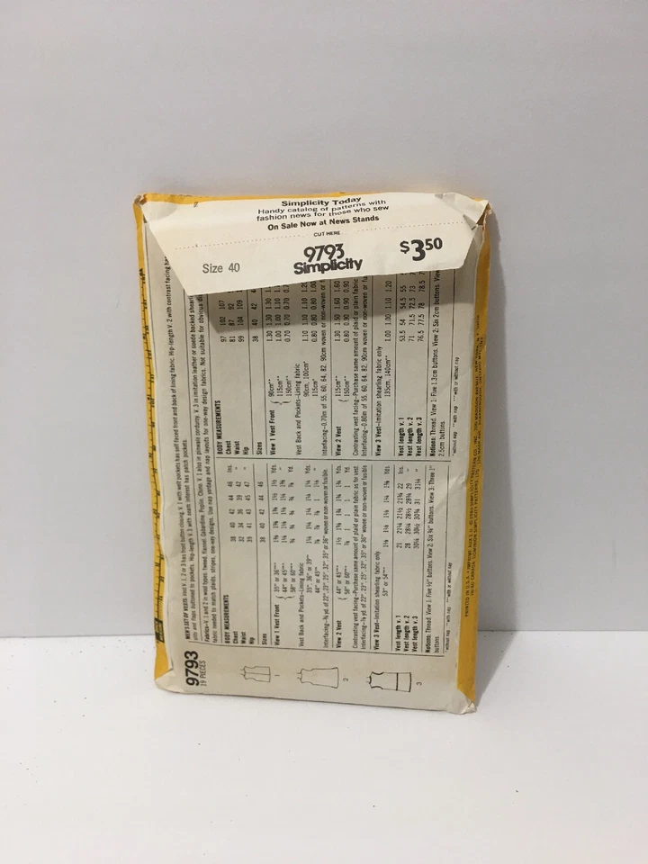 1980's Vintage SIMPLICITY 9793 PATTERN John Weitz VESTS 3 Styles Sz 40 UNCUT!! - Image 3 of 3