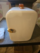 beauty refrigerator Cr02ac