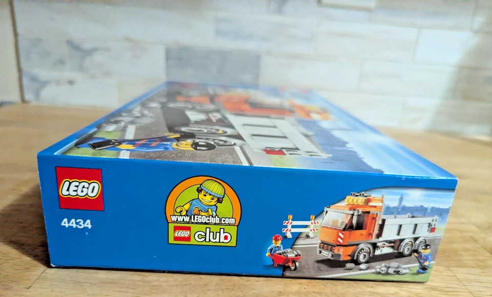 SEALED Lego City 4434 Orange Tipper Dump Truck Building Set Released 2012 222pcs - Image 4 of 4
