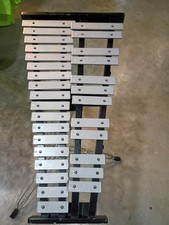 Unbranded Xylophone in good condition with stand and carry case. Adjustable base