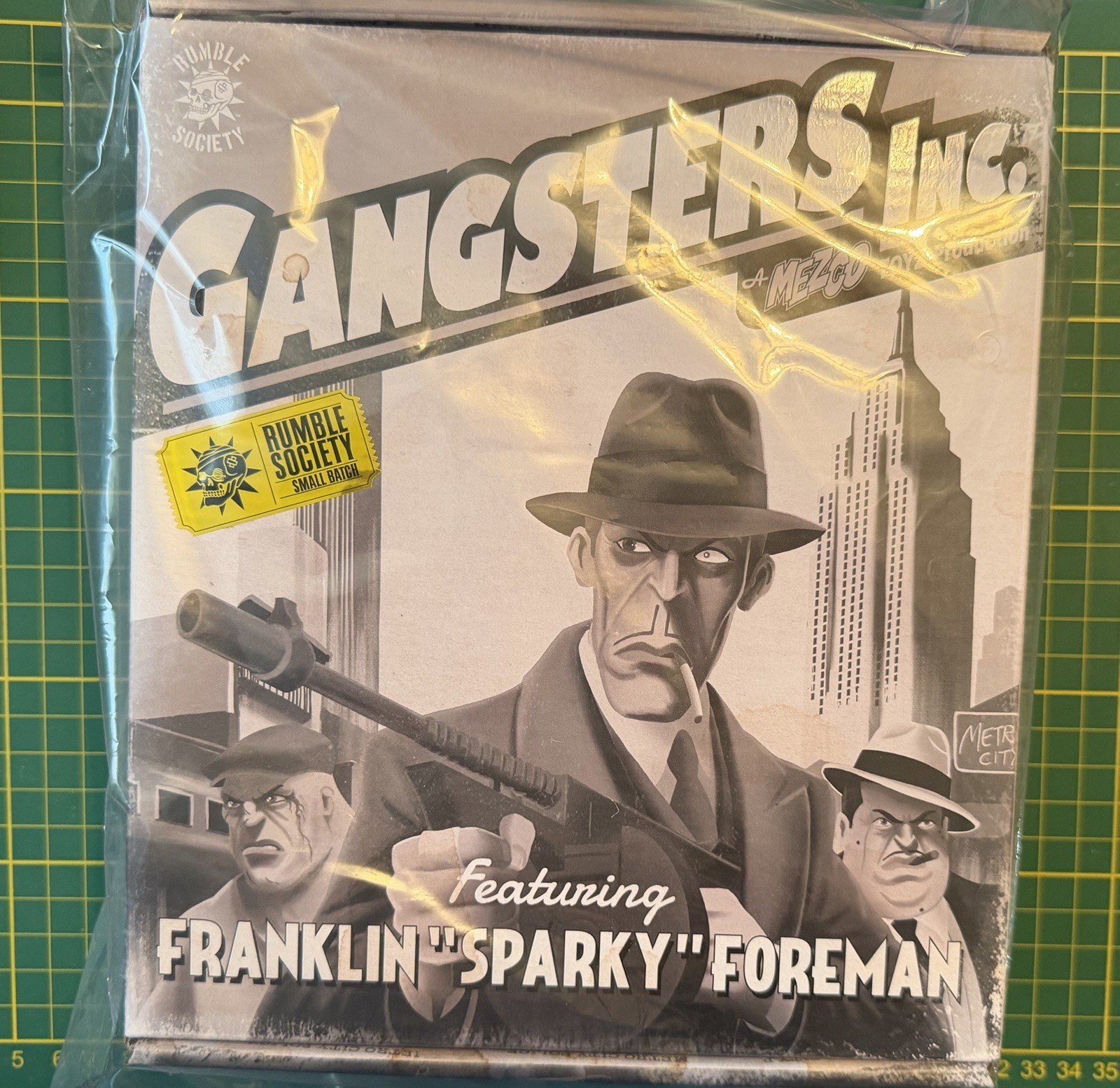 Mezco 1:12 Collective Gangsters Franklin "Sparky" Foreman Hardboiled Exclusive