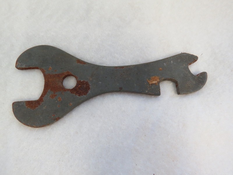 VINTAGE ANTIQUE BIKE BICYCLE TOOL VINTAGE MULTI-TOOL 7/8" 1/2" 3/8"
