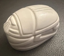 VNTG White Porcelain Tiffany&Co Scarab Beetle Box By Louis Comfort Tiffany 1982