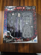 US SELLER - MAFEX NO.051 - The Joker  Ver.2.0 - The Dark Knight  -Never Opened