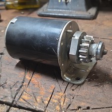 John Deere L118 LT166 Sabre 2048HV Briggs & S...