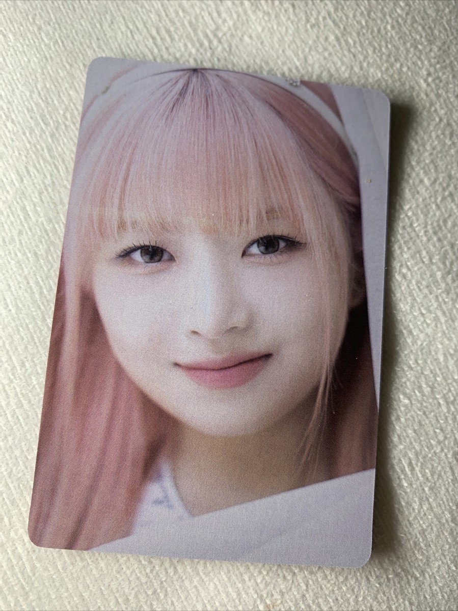 REI IVE Girl Red WAVE Edition Celeb Girl K-Pop Photo Card Pink