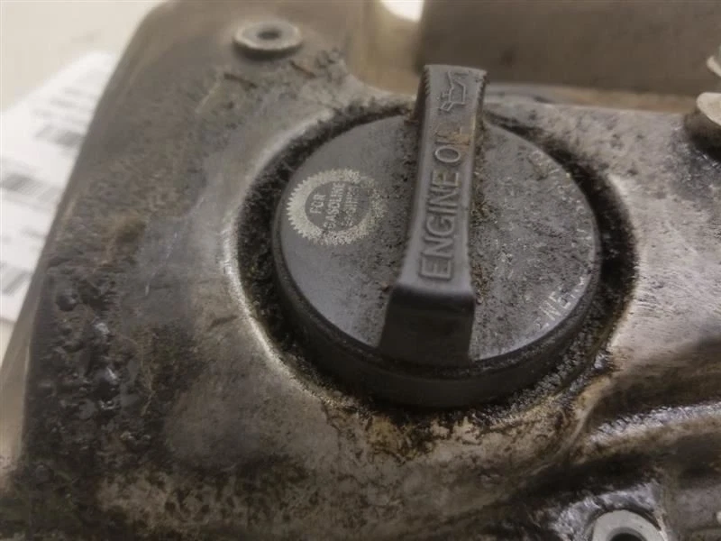 Scion XB 2012 2,4 L 4 cilindros 2azfe conjunto de cubierta de válvula de motor  Foto 2 de 4