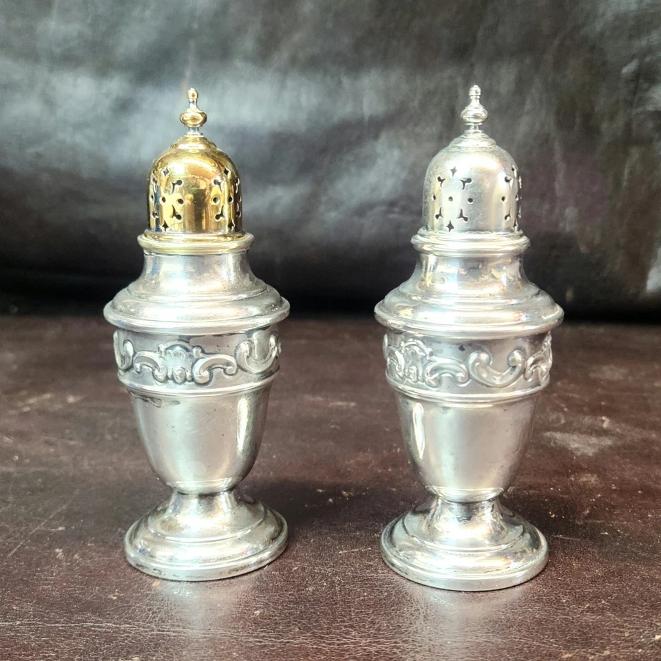 Salero y pimentero vintage Gorham Strasbourg de plata esterlina #1138/tapa dorada Foto 2 de 4