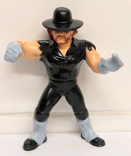 WWF Hasbro Undertaker Wrestling Figure Series 4 Ac...