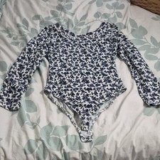 Women's White/Blue Floral Long Sleeve Stretch Snap Crotch Bodysuit S