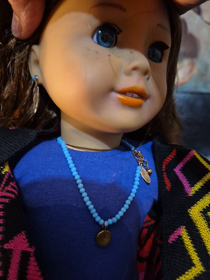 muñeca chica americana Saige Copeland con caja y anillo Foto 4 de 4