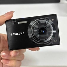 Samsung MV800 Flip-out Touch Screen Vlog Compact Digital Camera 16MP black