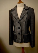 Gelco Womens Size 10 Black And White Jacket