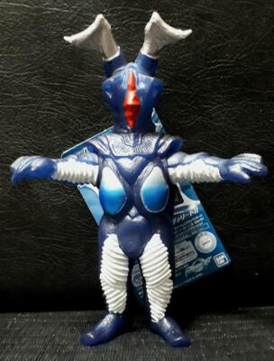 Bandai Maga Zetton Tag Card Included 2016 Tsuburaya Productions