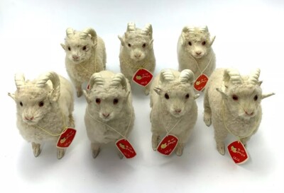 Golden Leaf Artistic Fur Animal Sheep /Real Animal Hair, Soft Statue It/318