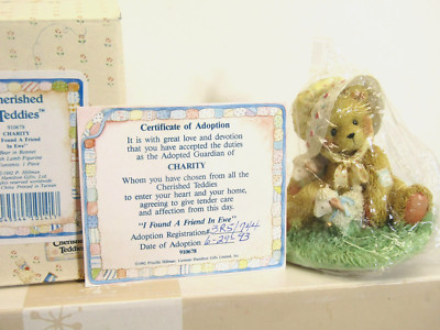 Cherished Teddies 910678 CHARITY I Found a Friend in Ewe-Girl Bonnet Lamb 1992