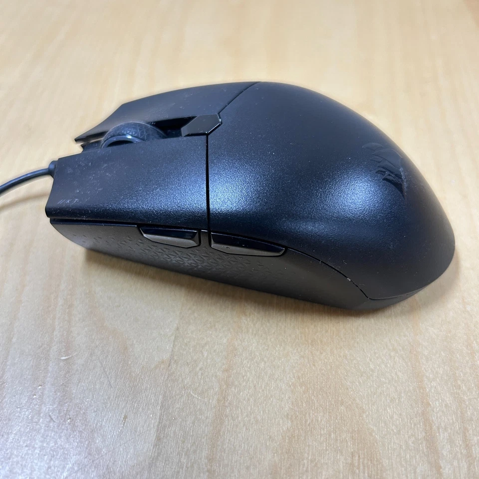 Corsair Katar Pro Wired Gaming Mouse - Black w/ LED Light & Adjustable DPI - Image 2 of 4