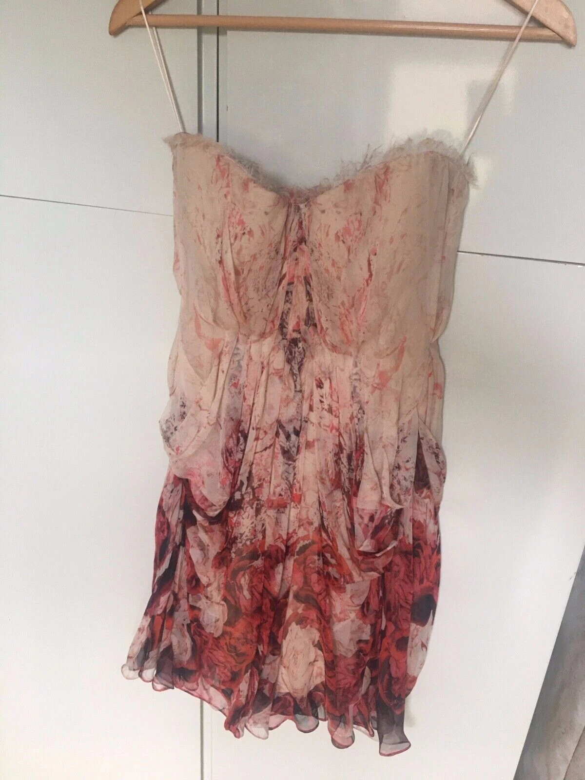 ALEXANDER MCQUEEN Abito Alexander Mqueen originale ultima collezione 2010 taglia 8 indossato solo una volta.