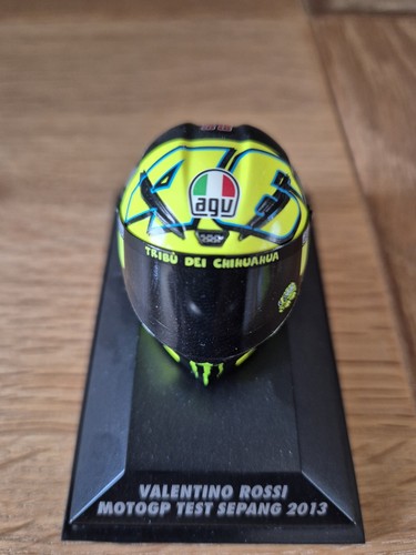 Tres Rare Rossi Test Sepang 2013 Helmet Minichamps 1/8