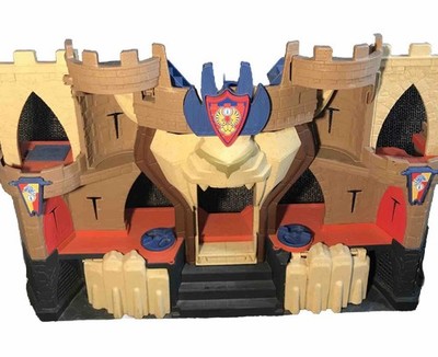 Imaginext Lion's Den Castle Kingdom Knights Playset 2014 BFR70 Fisher Price 