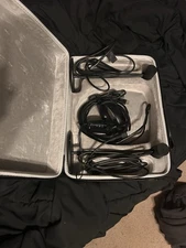 Oculus Rift CV1 VR Headset + 2x Controllers + 2x  Base Stations - FULL SET