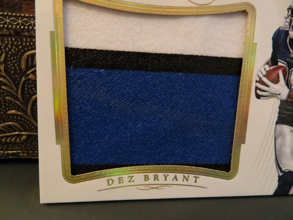 Panini Flawless Gold Game Worn Jersey Cowboys Dez Bryant 09/10 2015 - Image 2 of 4