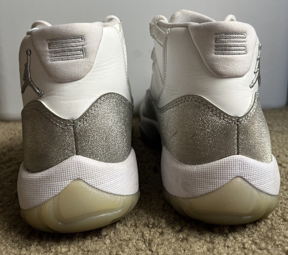 スニーカー NIKE Air Jordan 11 Retro 'Vast Grey' White llic Silver W Size 8.5 - Air Jordan 11 Retro Vast Grey W 193151611970| eBay