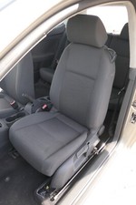 Golf Plus 5M Golf 6 1K 5K auch Kombi Sitz vorne links Fahrersitz 2/3-Türer 