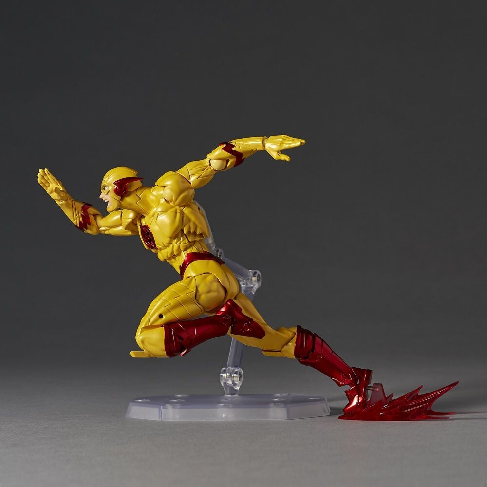 akadodo様 Amazing Yamaguchi Revoltech REVERSE FLASH DC Auth. Figure