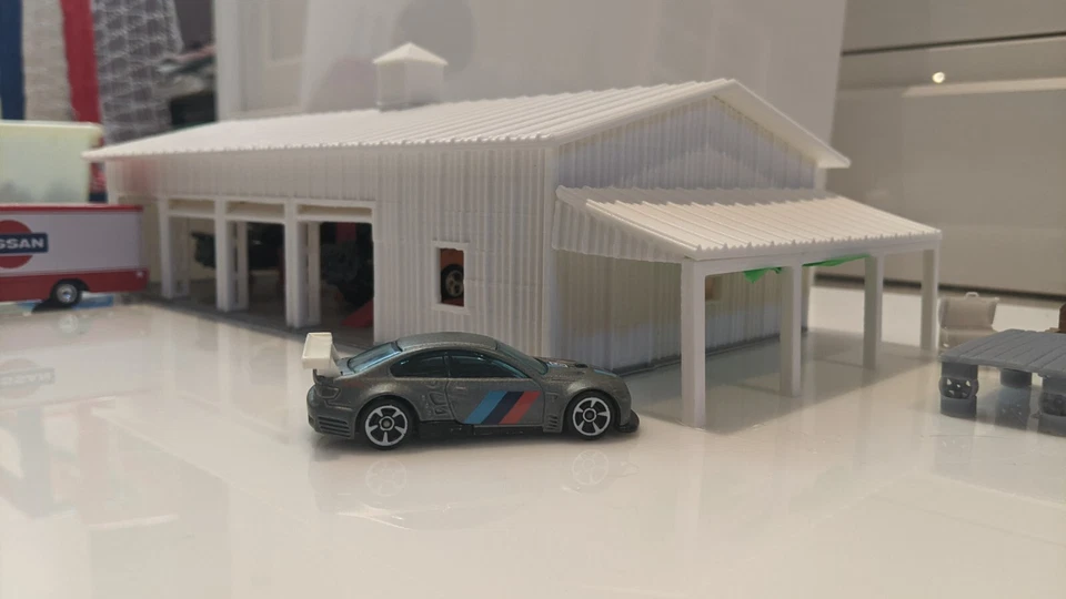 3D-печатный гараж JD Toyride литой масштаб 1:64 1/64 - Изображение 2 из 4