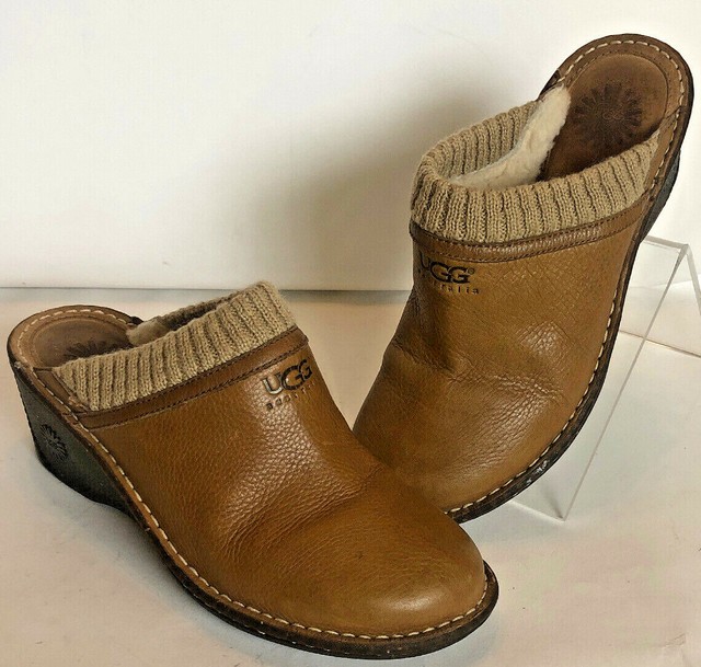 UGG Australia Womens sz 9 Shearling Lined Mules Clogs Slides Leather | eBay