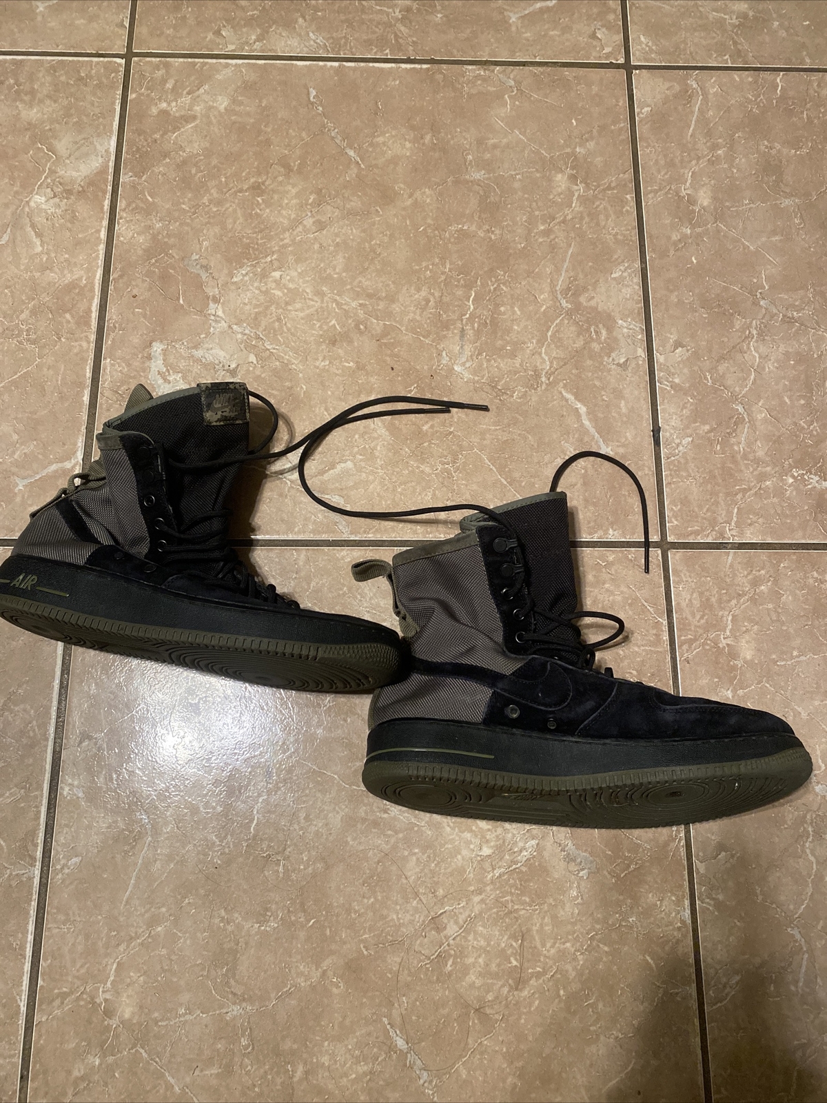 Size 10.5 - Nike Sf Air Force 1 Olive 