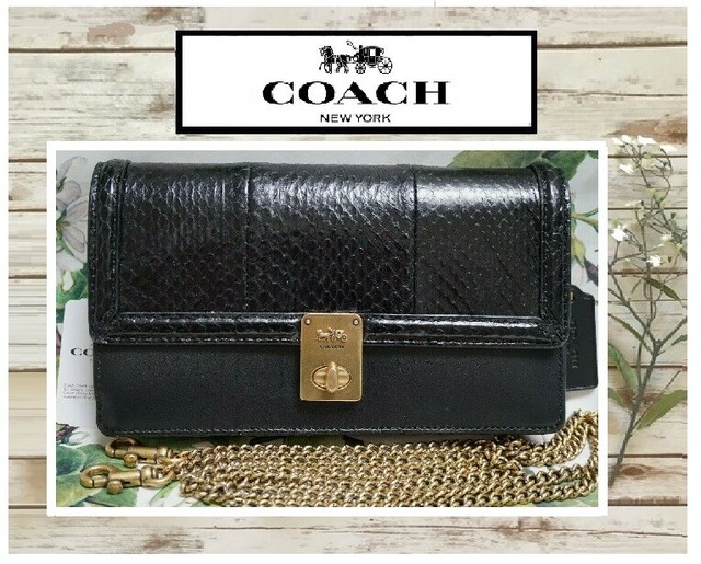 coach hutton shoulder bolsa in signature canvas