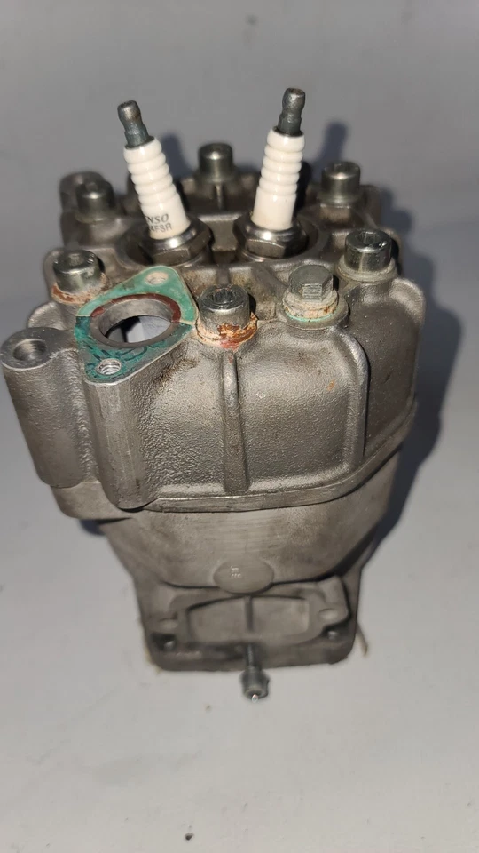 Hirth 3502 Engine Parts (65hp) - Image 2 of 4