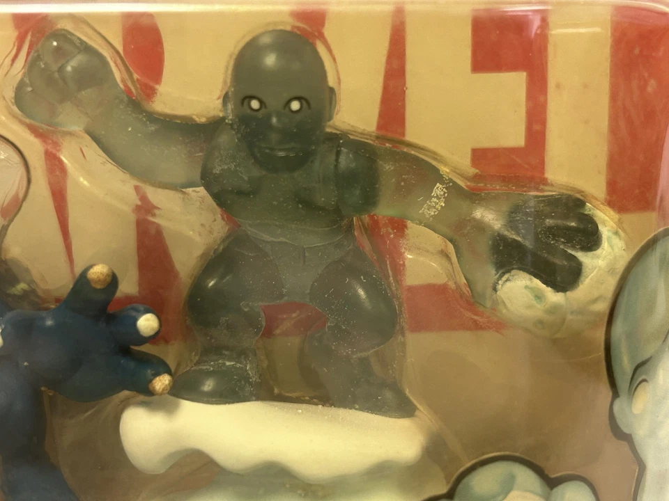 Marvel Superhéroe Escuadrón Bestia y Hombre de Hielo Foto 3 de 4