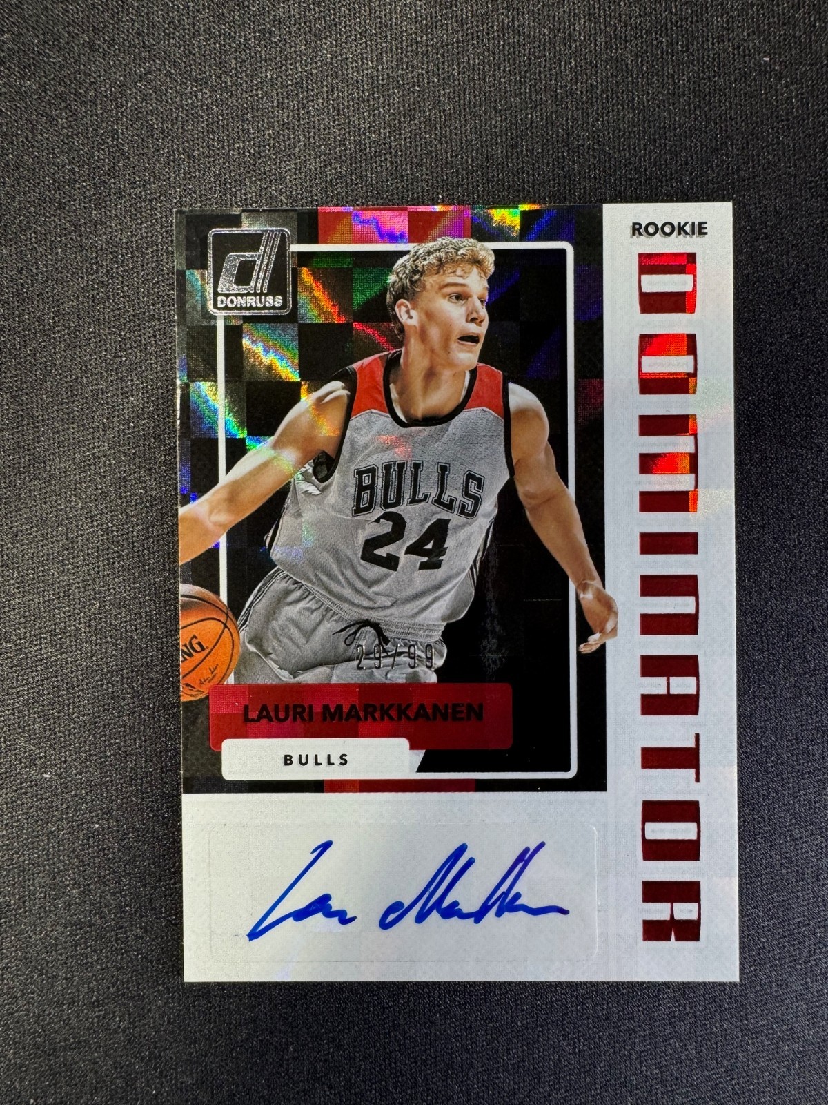 2017-18 Donruss Lauri Markkanen RC Auto Rookie Dominators #RD-LMK Jazz #d 29/99