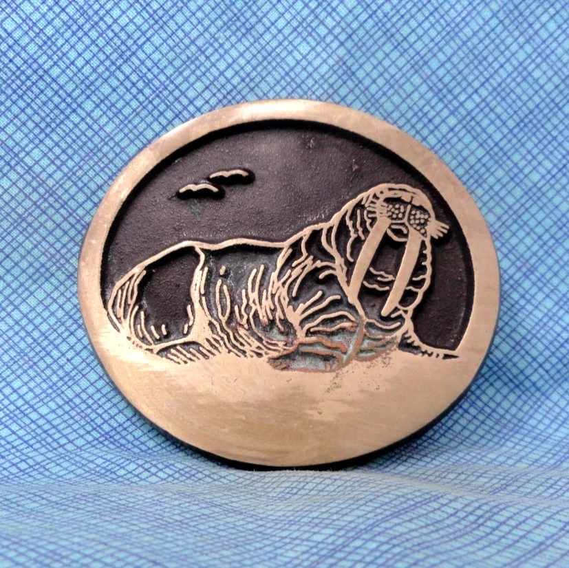 Walrus Belt Buckle Marine Wildlife Solid Bronze Rainbow Metals Washington.GMP357 - Image 2 of 4