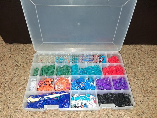 Beads and Rubberbands for Jewelry Making with Sorting Box FREE SHIPPING