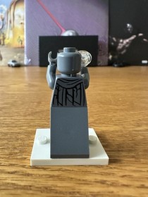 LEGO Lord of The Ring The Hobbit Dol Guldur Statue 79014