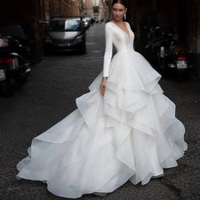 Bridal Gowns Romantic Wedding Dresses Ruffles Party Gown Dresses V-Neck Vestidos