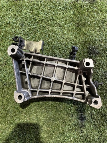 SUPPORTO MOTORE FIAT 500 L Serie (351_352) 55198565 Diesel 1300 (12) 1583923 - Foto 3 di 4