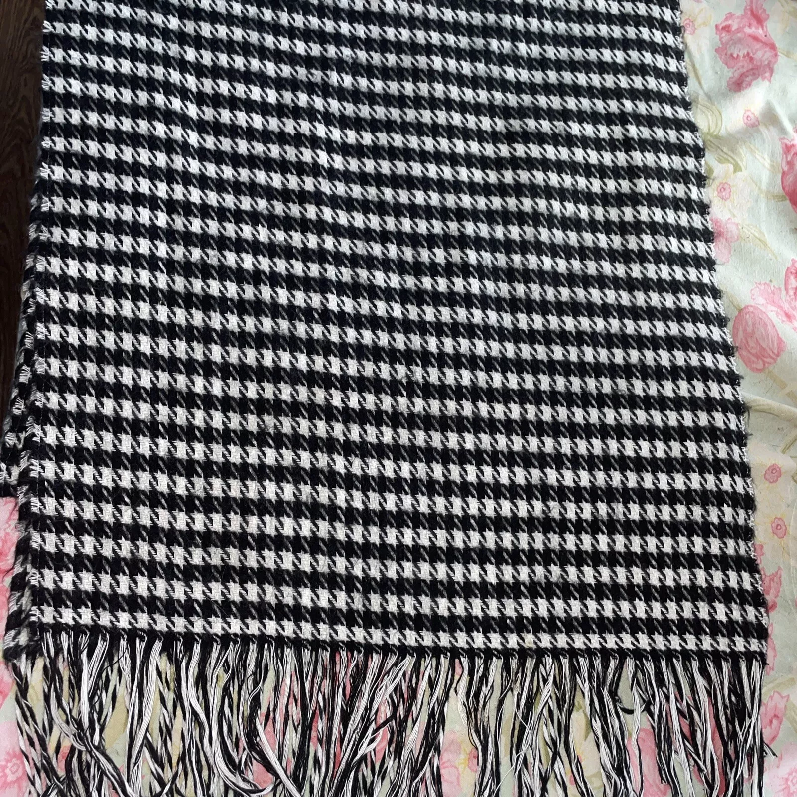 VINTAGE Christian Dior Cashmaire fabriqué en Italie foulard pied de poule unisexe hiver excellent état