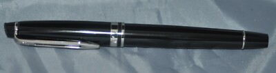 Waterman Paris Expert Gloss Black & Chrome Fountain Pen Fine Nib S0951740