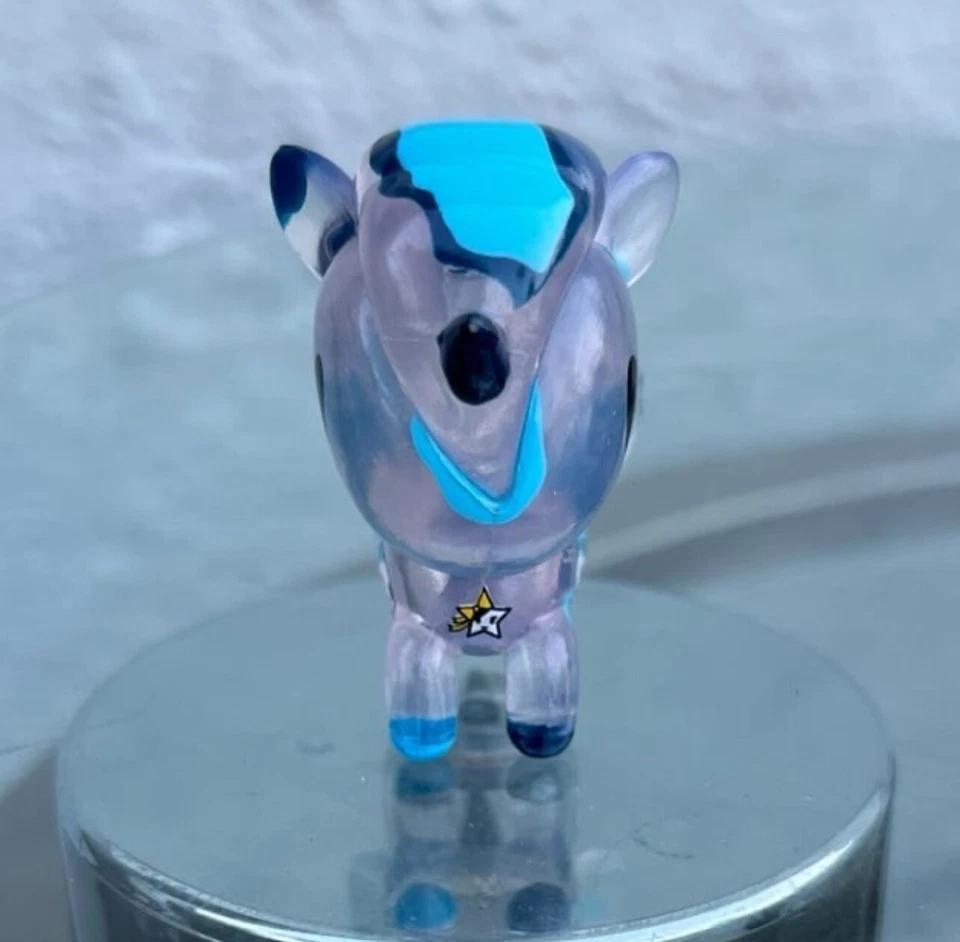 Figura Vinilo Transparente Deluxe Set Serie 1 Pegaso Tokidoki Neon Star YU Unicorno 2" Foto 2 de 4