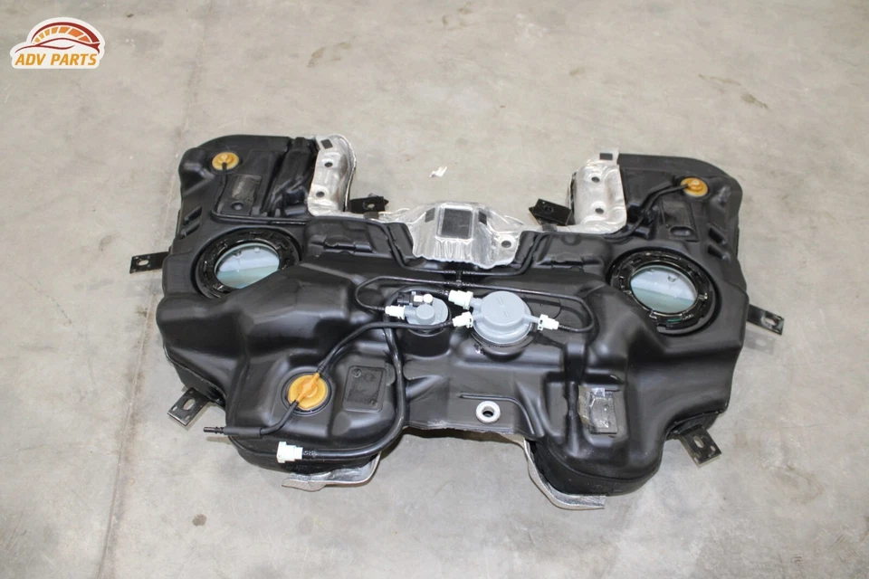 Dodge Durango 2012-2021 tanque de combustible depósito y escudos OEM Foto 3 de 4