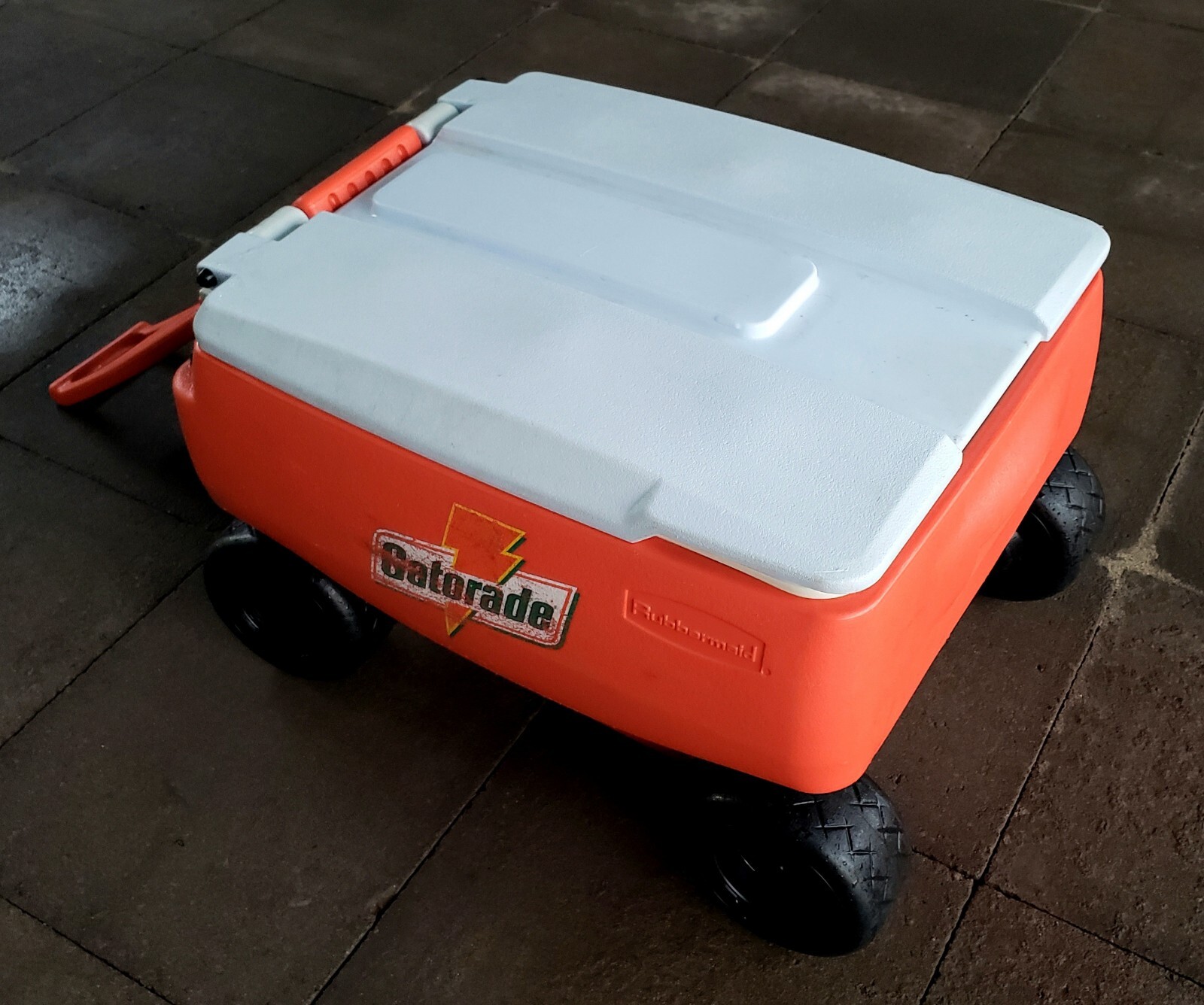Vintage Gatorade Cooler Wagon 4 Wheels Picnic Buggy Orange Rubbermaid