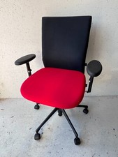 Vitra Axess Bürostuhl Armlehnen Drehstuhl Schwarz Rot Schreibtischstuhl